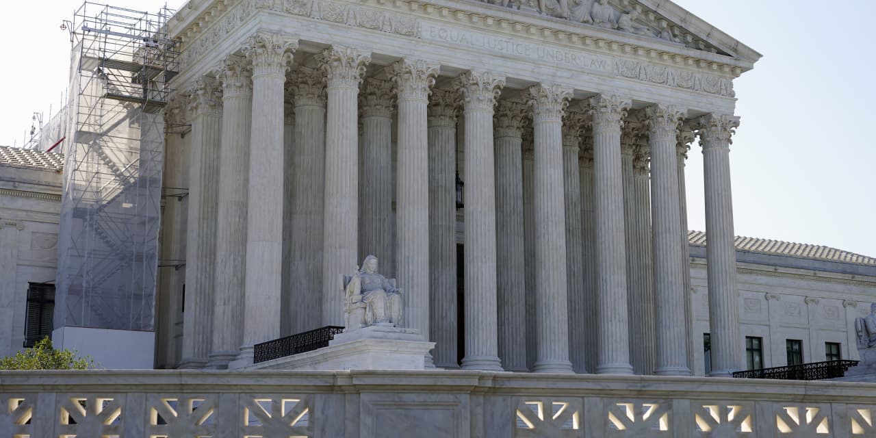 Senate panel advances bill to impose ethical standards on U.S. Supreme Court justices - Vimarsana News