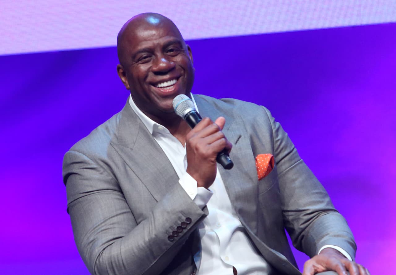 Magic Johnson open to changing Washington Commanders name