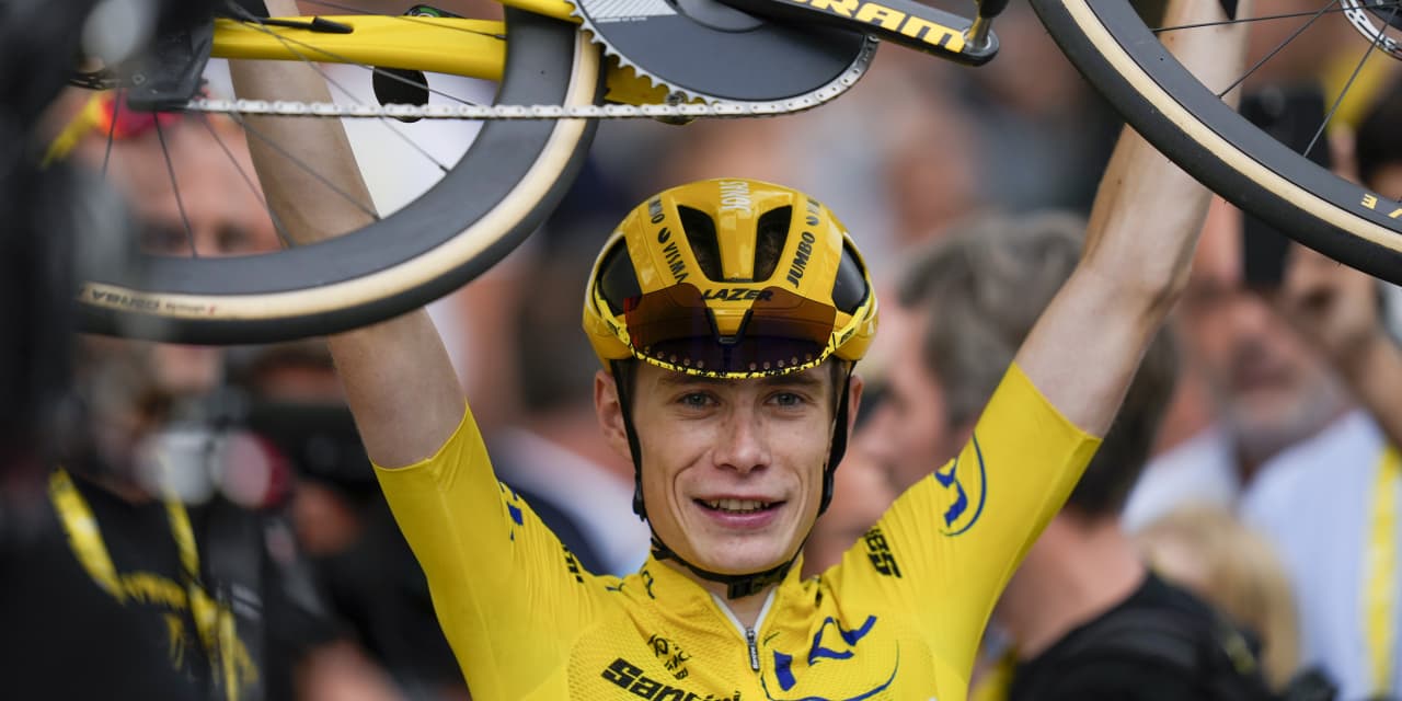 Jonas Vingegaard wins Tour de France for second straight year