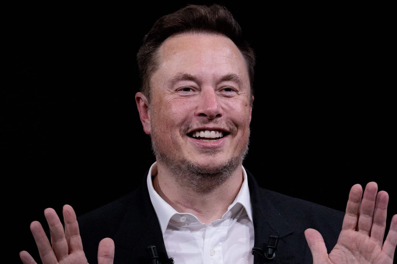 Bipartisan fears of an Elon Musk stablecoin cloud crypto legislative debate  - MarketWatch