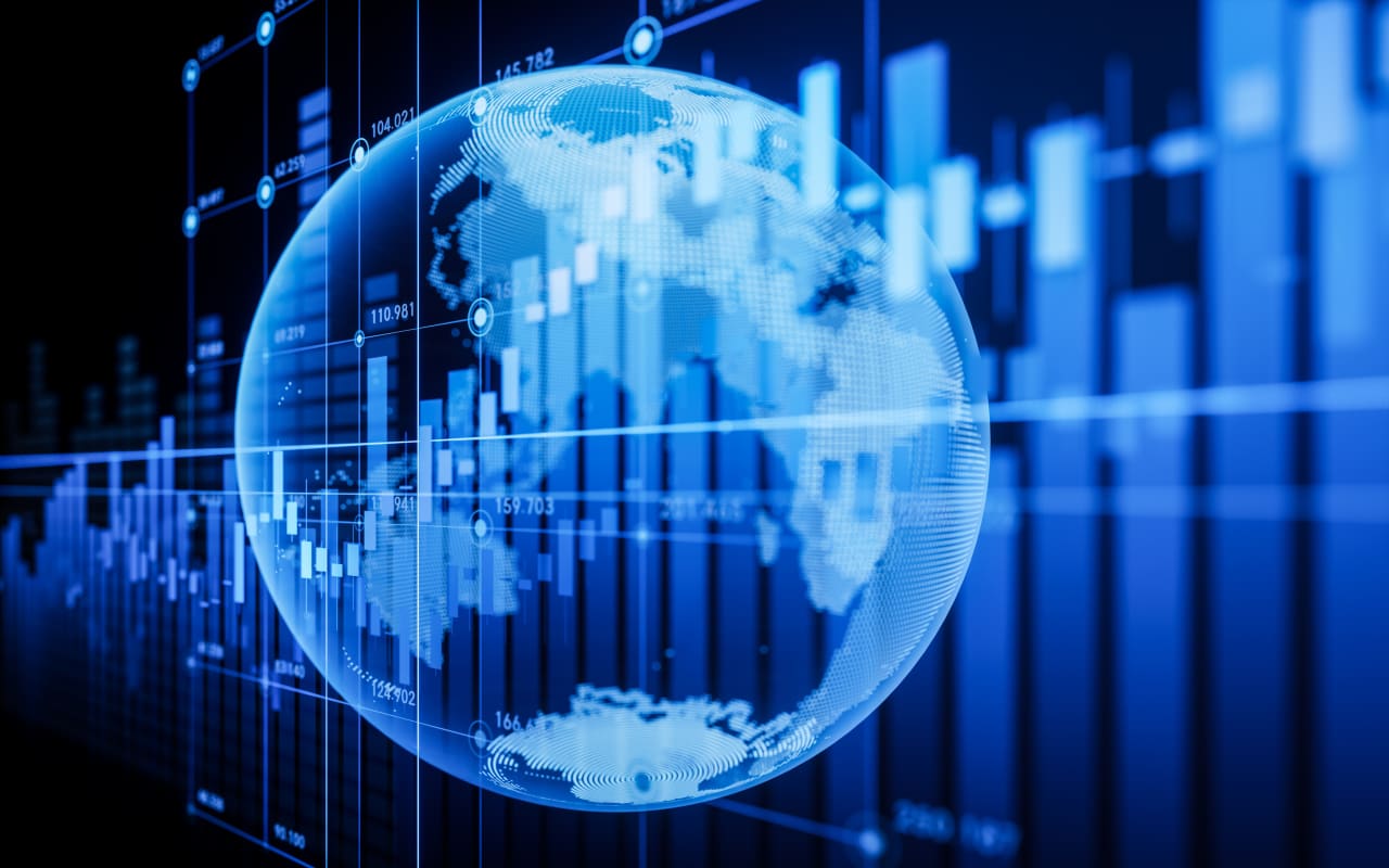 These winning investing strategies let you hunt for value while hedging risk