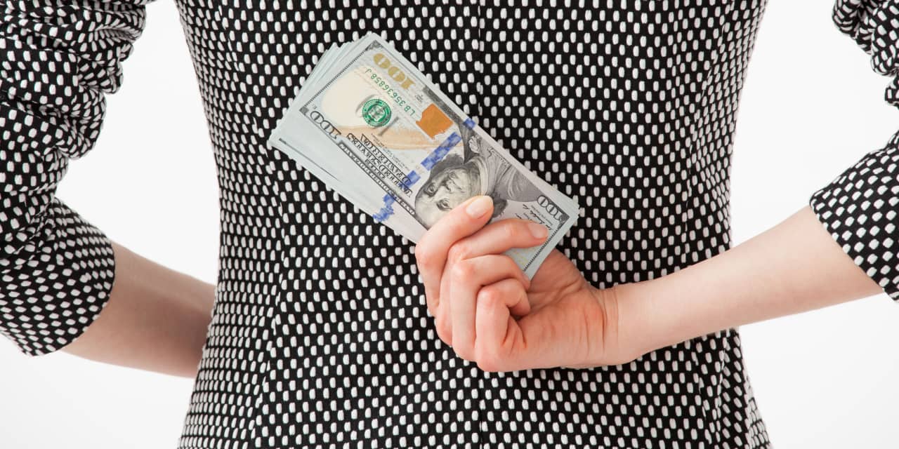 Can you really save on taxes with year-end moves like an extra mortgage payment? - Vimarsana News