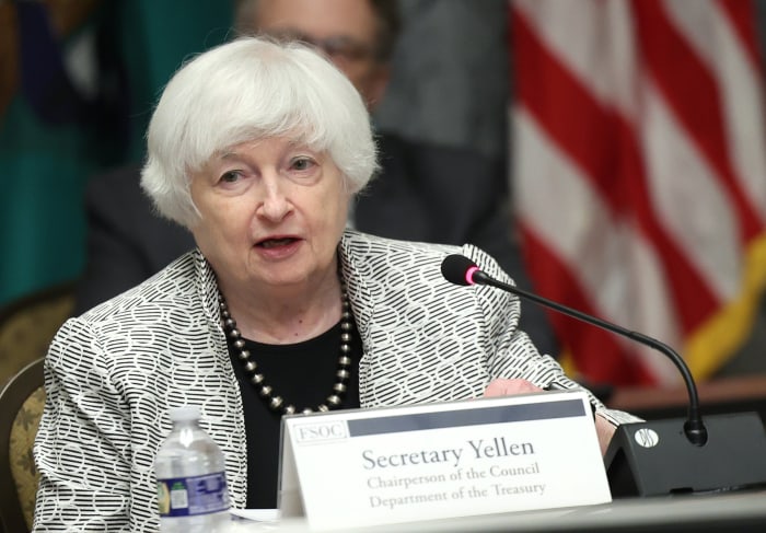 u-s-budget-deficit-swells-to-1-7-trillion-in-fiscal-2023-as-revenue