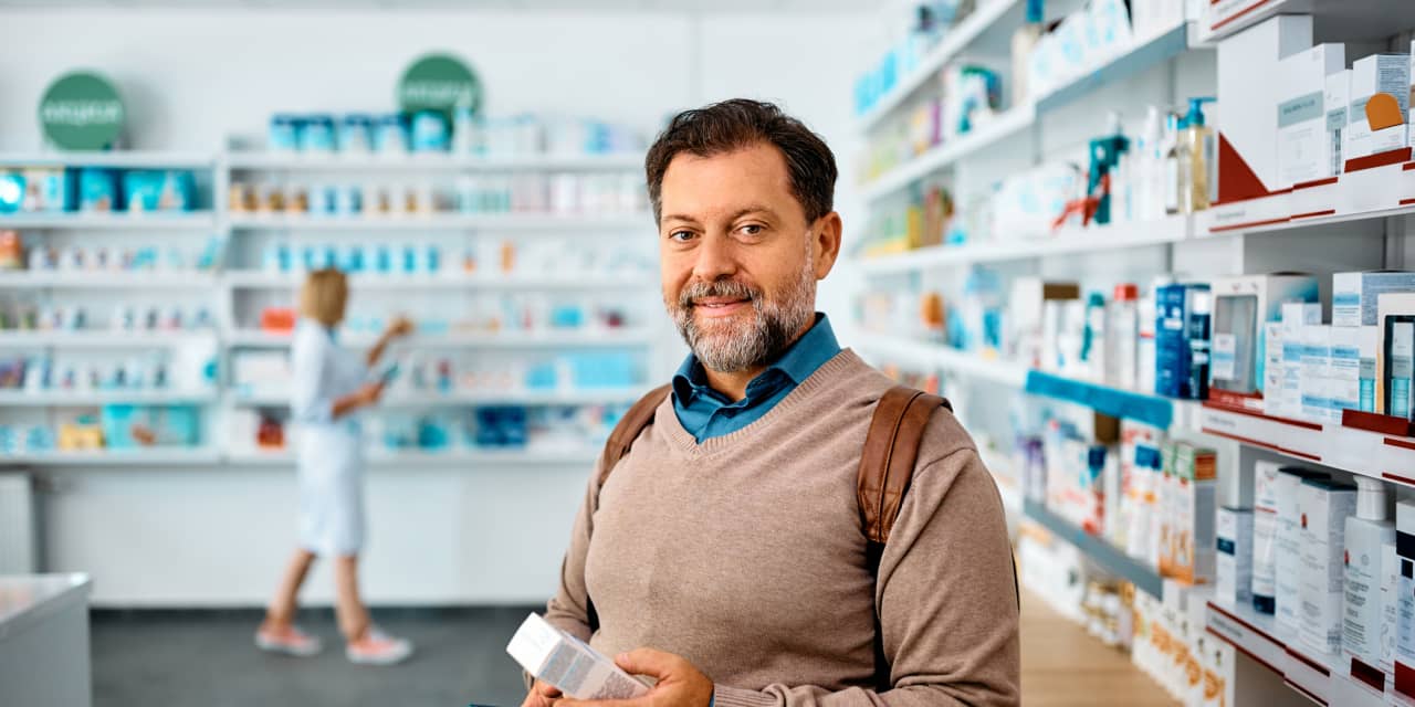 How did a single QR code coupon cut my $618 Walgreens prescription to $15?