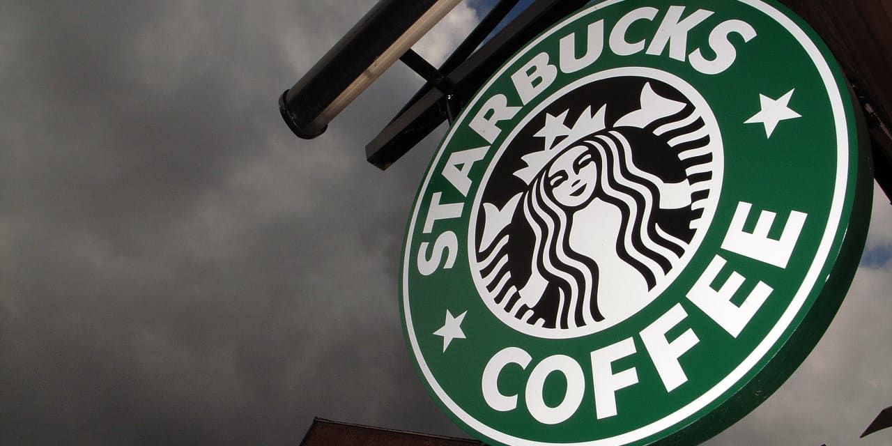 Starbucks is throwing everything it has at worries of a U.S. slowdown - Vimarsana News