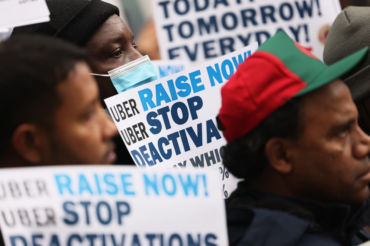 As Uber drivers complain of deactivations and ‘policies that keep us in ...