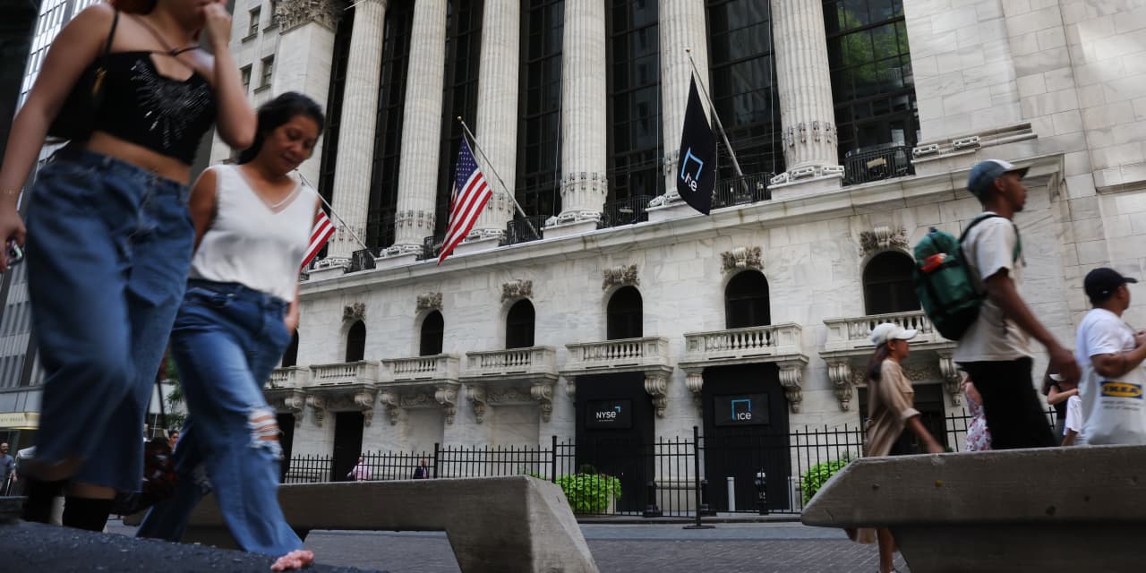 Stock-index futures advance after worst week for the S&P 500 since March - Vimarsana News