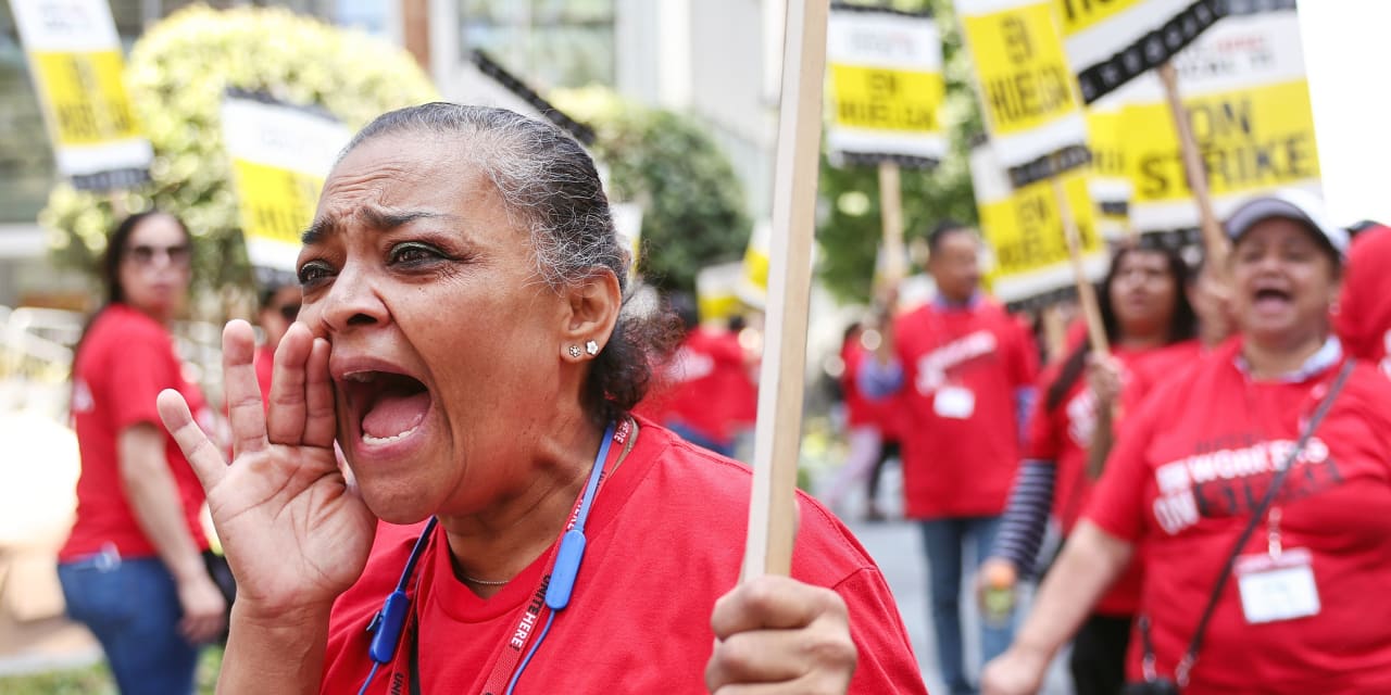 L.A. hotel strikes: Union files NLRB charge over violence - Vimarsana News