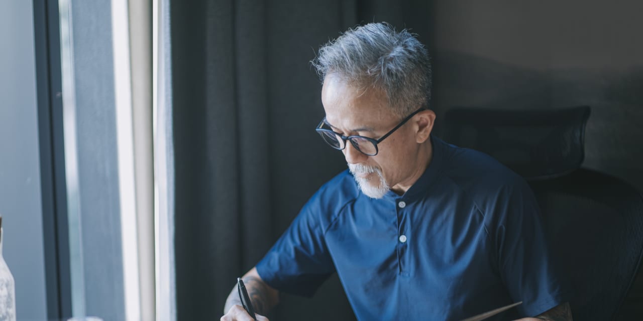 I'm 70, semi-retired and have a $200K IRA. Should I get a financial adviser now? - Vimarsana News