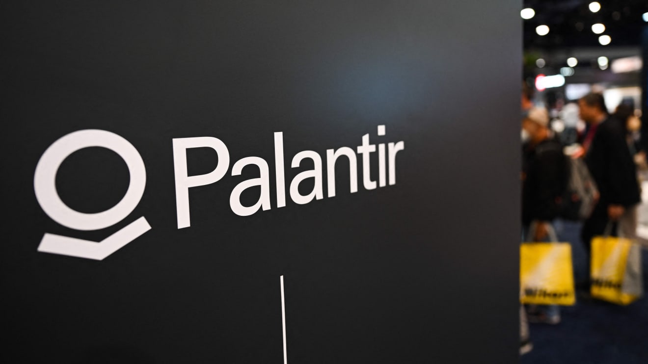 Palantir's AI story will require patience, analysts say as stock moves lower - Vimarsana News