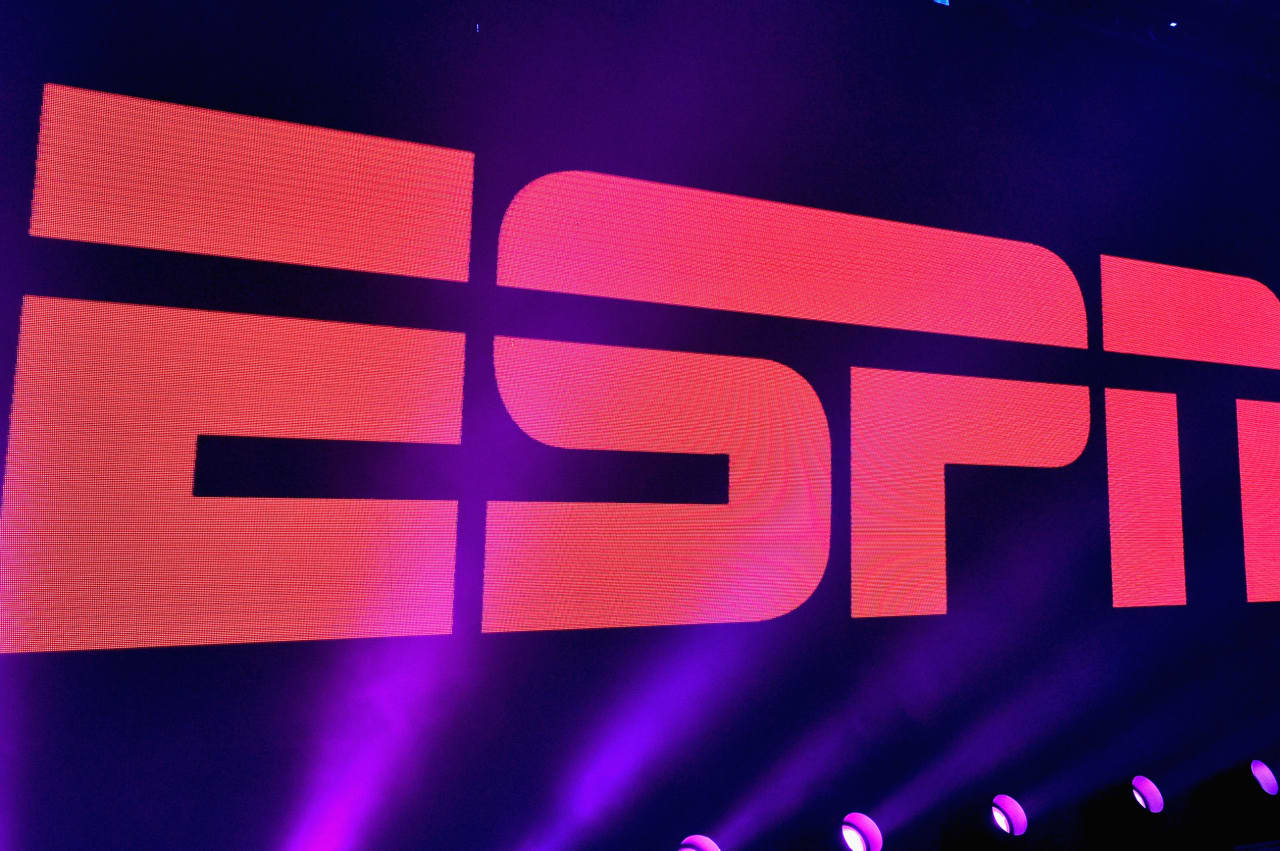 ESPN goes dark on Spectrum for college football and U.S