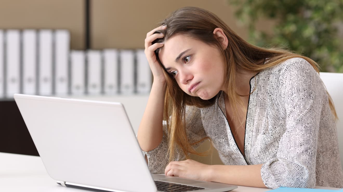 Gen Z feels too guilty about missing work to take vacation - Vimarsana News