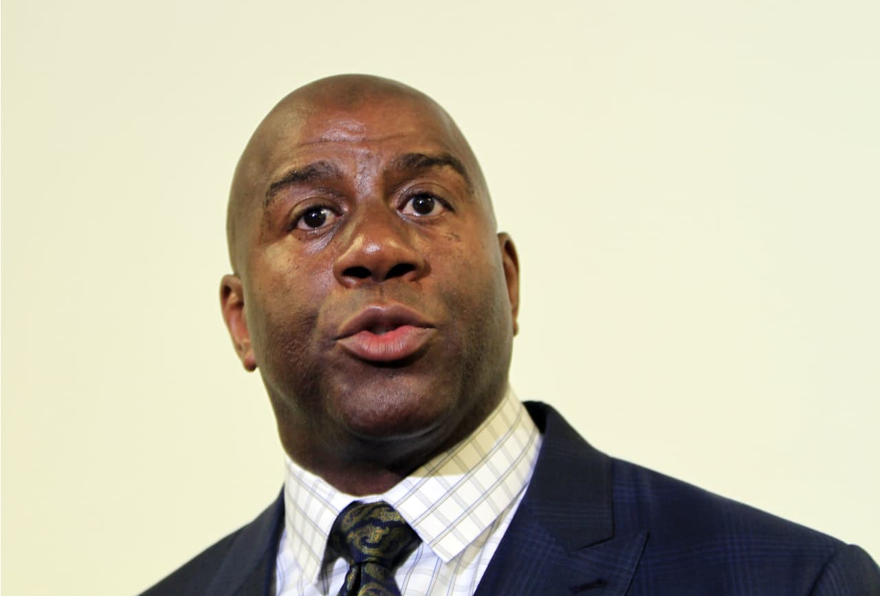 Magic Johnson Explains Why He Regrets Signing With Converse Over Nike