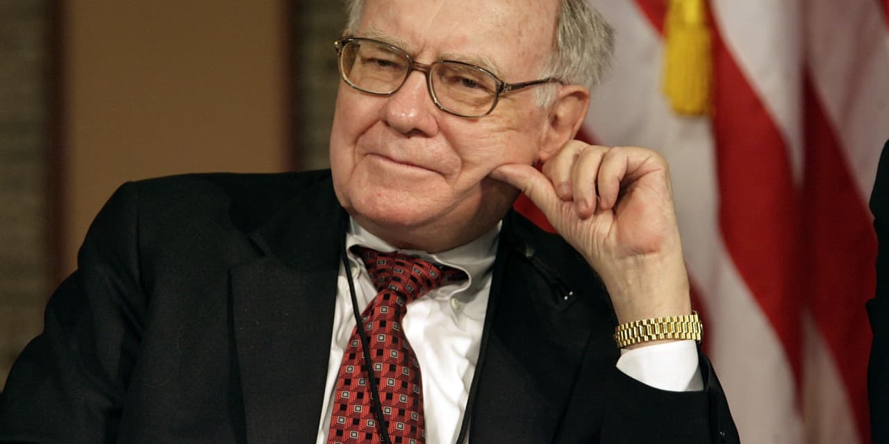 Warren Buffett bet on home builders and retreated from videogames during the second quarter - Vimarsana News