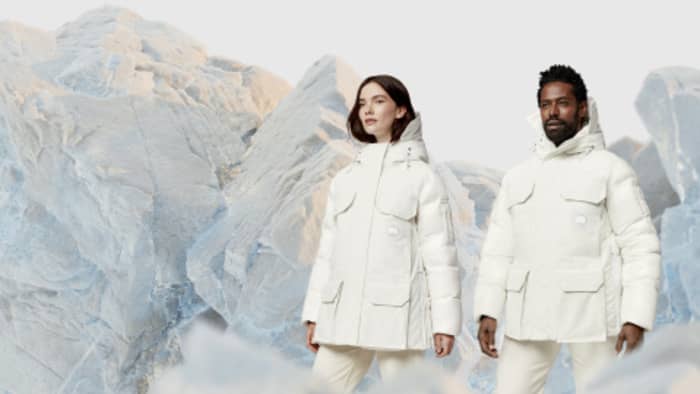 Canada goose outlet holdings inc stock