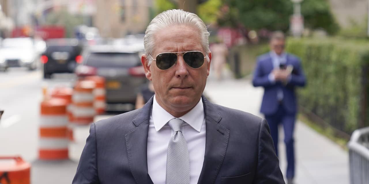 Former FBI official McGonigal pleads guilty to conspiring with Russian ...