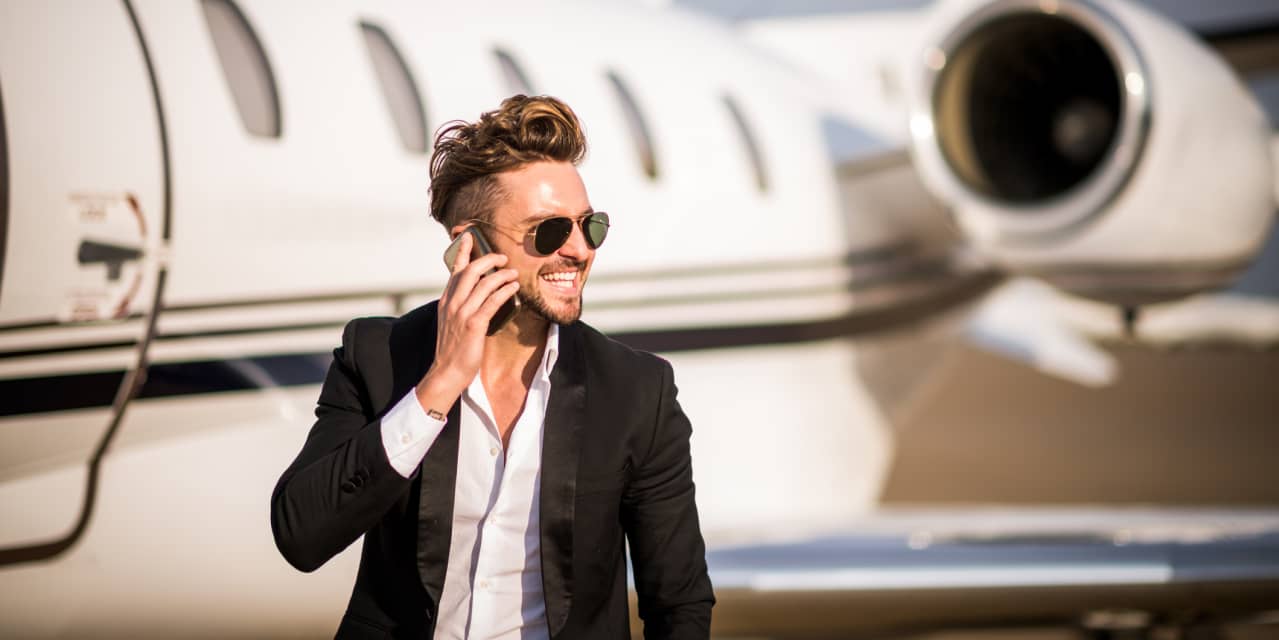 Young and rich Americans are fleeing coastal states for Florida and Texas. What's going on? - Vimarsana News