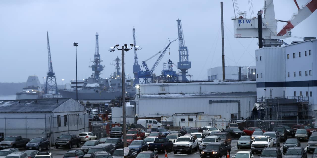 Navy shipbuilders' union approves 3-year labor deal at Maine's Bath Iron Works - Vimarsana News