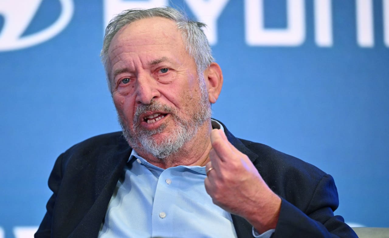 Trump’s policies in a second term would be ‘substantially inflationary,’ Larry Summers says