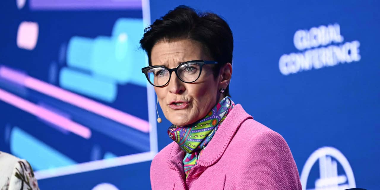 Citi Cuts Management Layers from 13 to 8 as Part of CEO Jane Fraser’s Five-Year Overhaul