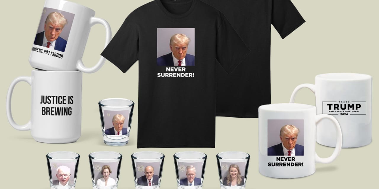 Trump's mug shot could be a gold mine for his campaign — and for Etsy sellers - Vimarsana News