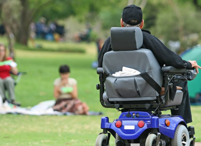 Couple allegedly billed Medicaid 14M to fix same wheelchairs hundreds