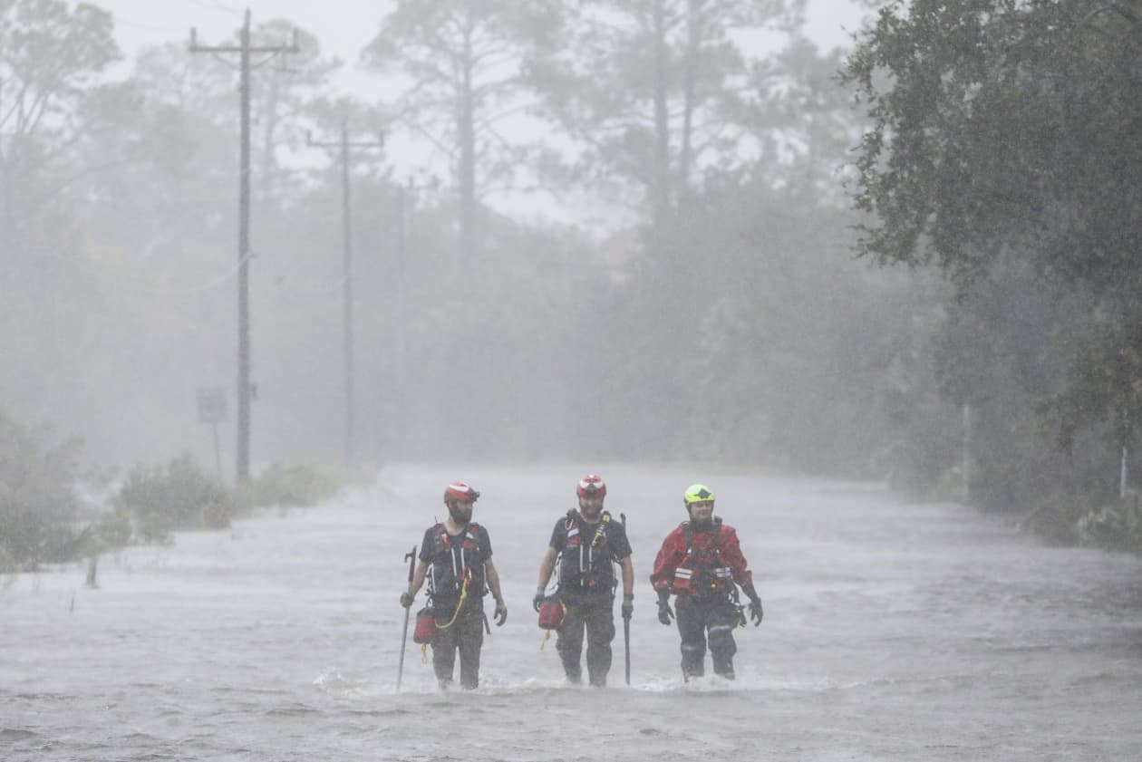 Idalia downgraded to tropical storm after tearing through Florida and ...