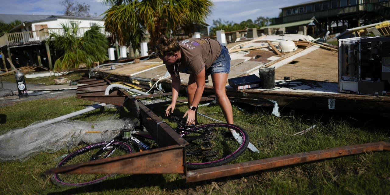 Cleanup begins in Florida, Georgia after Idalia leaves path of destruction