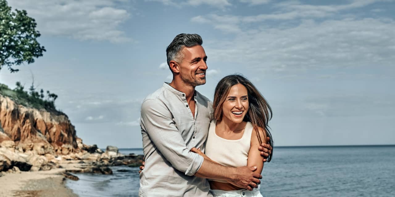The Moneyist: ‘We’re dreaming of a new life’: My wife and I have $2.5 million saved. We’re in our mid-40s. Can we retire to Latin America now?