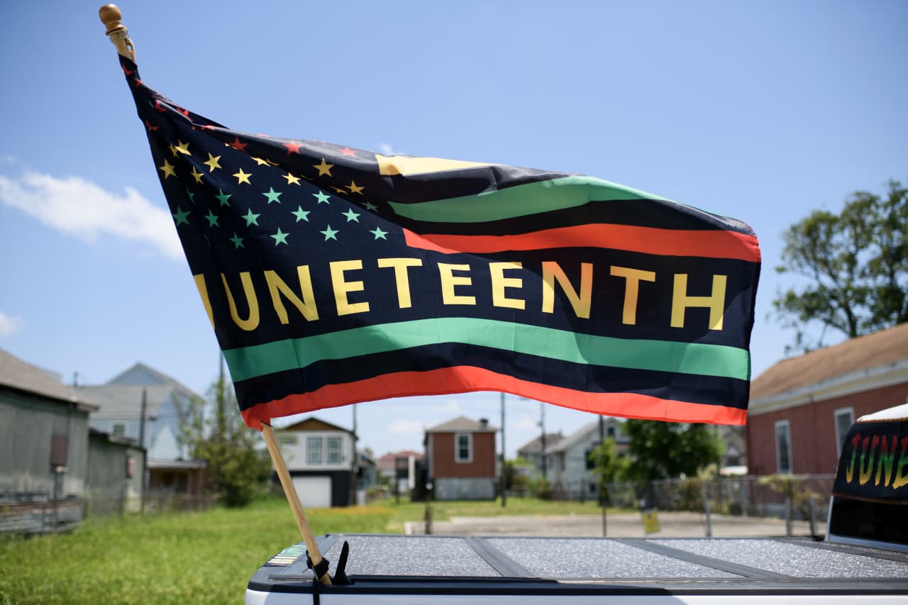 Is the stock market open on Juneteenth? Will the post office deliver mail?