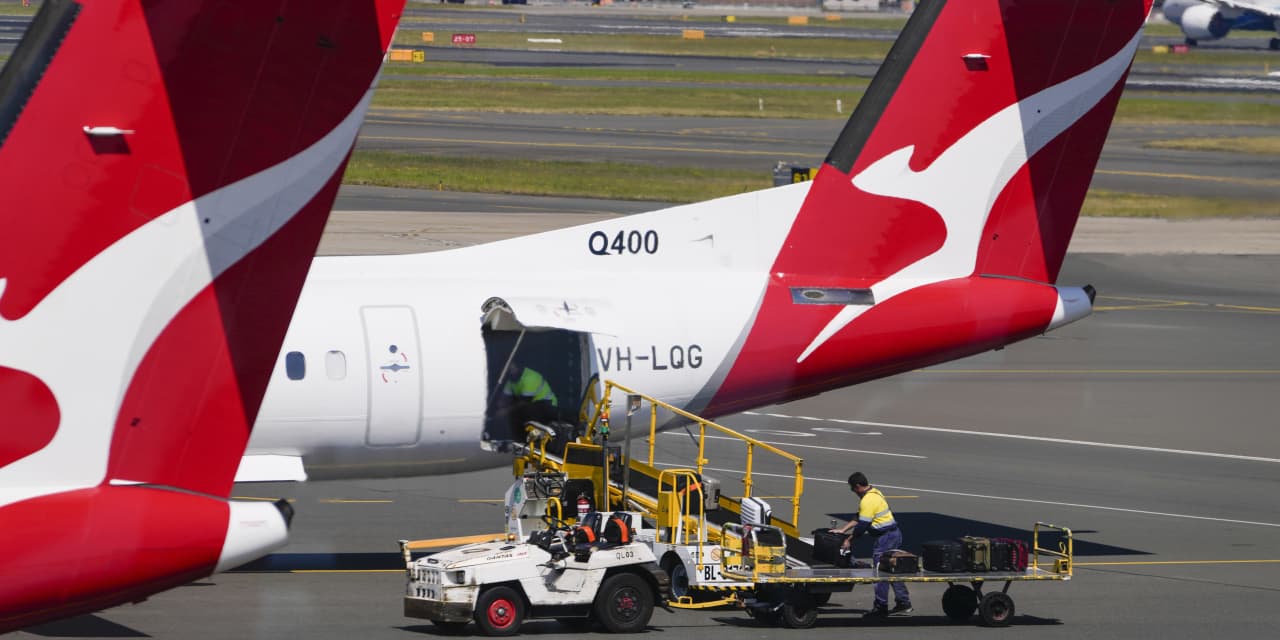 Australia’s highest court finds Qantas illegally fired 1,700 ground staff