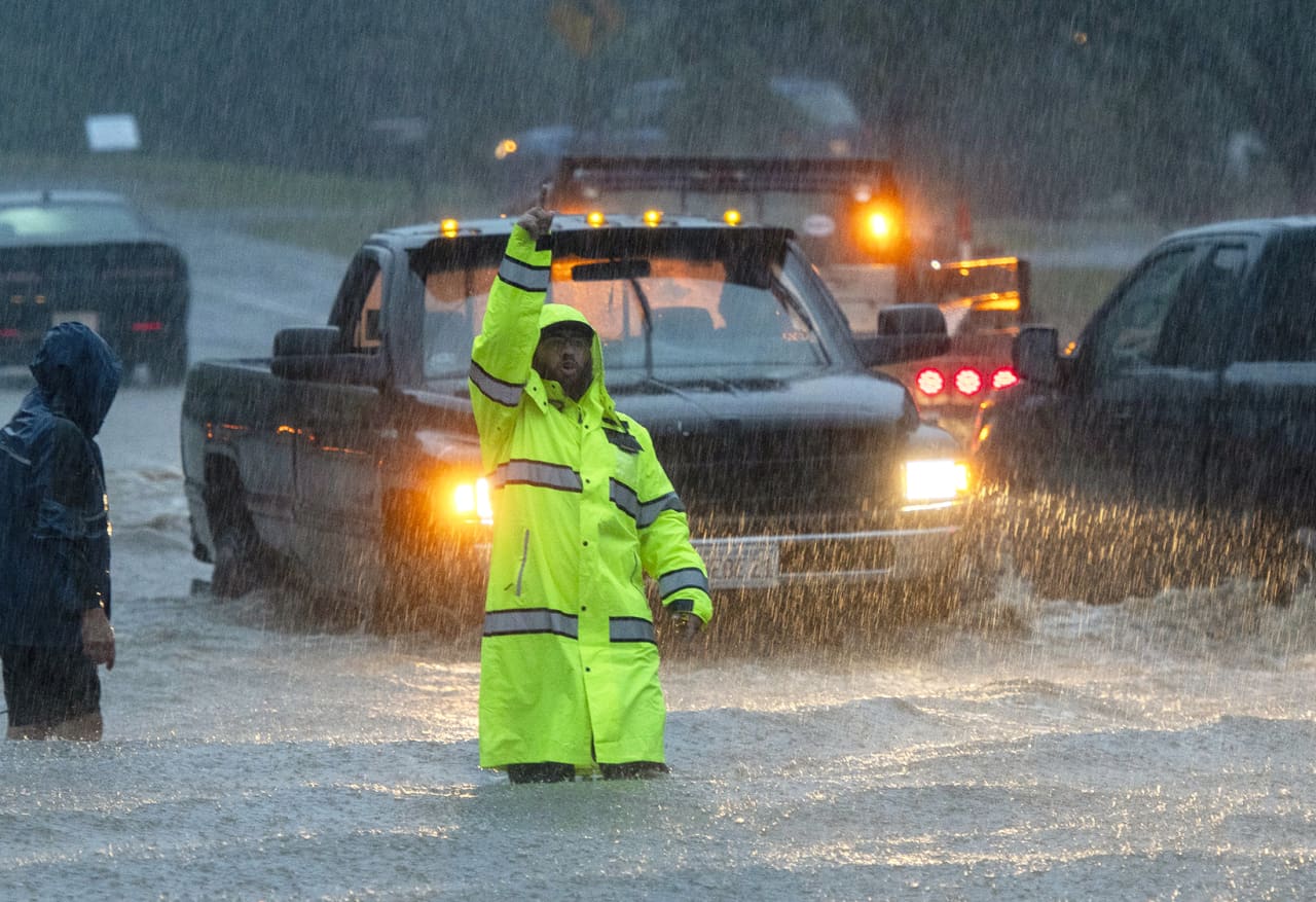 Hurricane watch issued for Maine as Lee churns north-northwest in