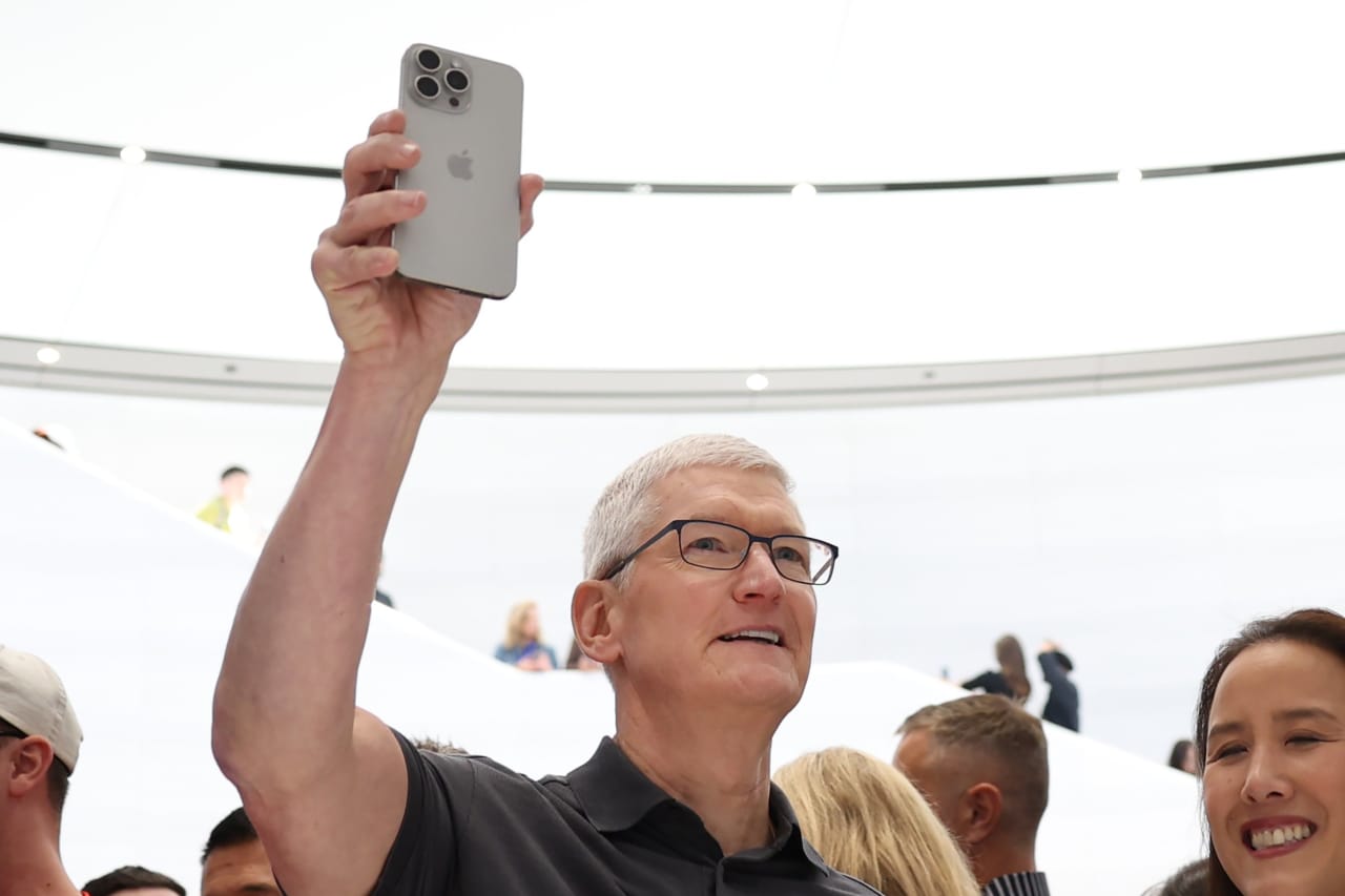 Apple’s stock is seeing its best day in 1.5 years, but an existential question remains
