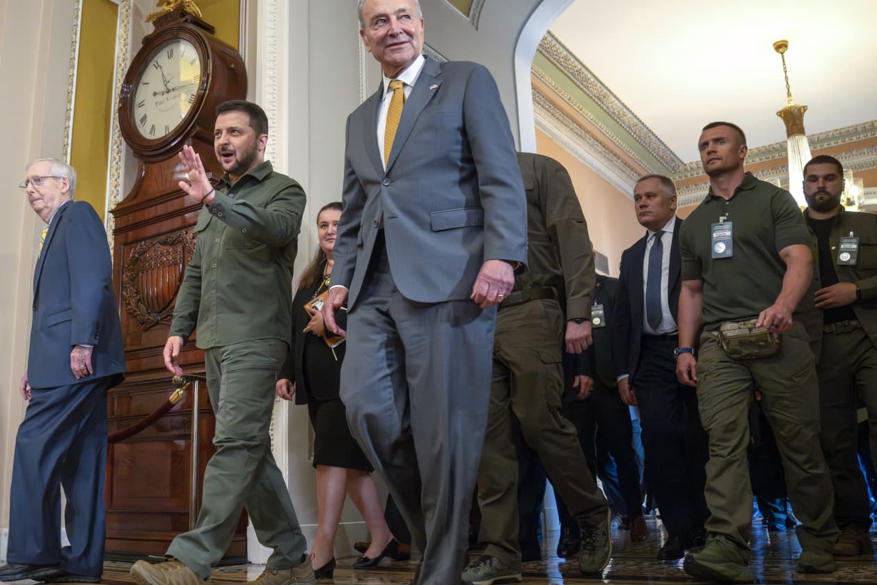 On Capitol Hill, Zelensky delivers upbeat message on war’s progress as ...