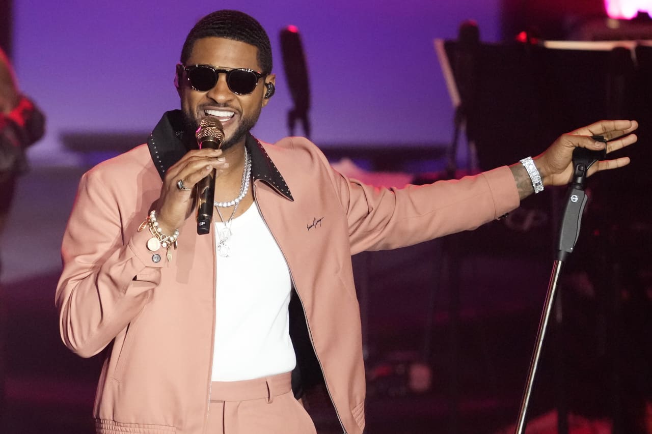 Usher will headline the 2024 Super Bowl halftime show