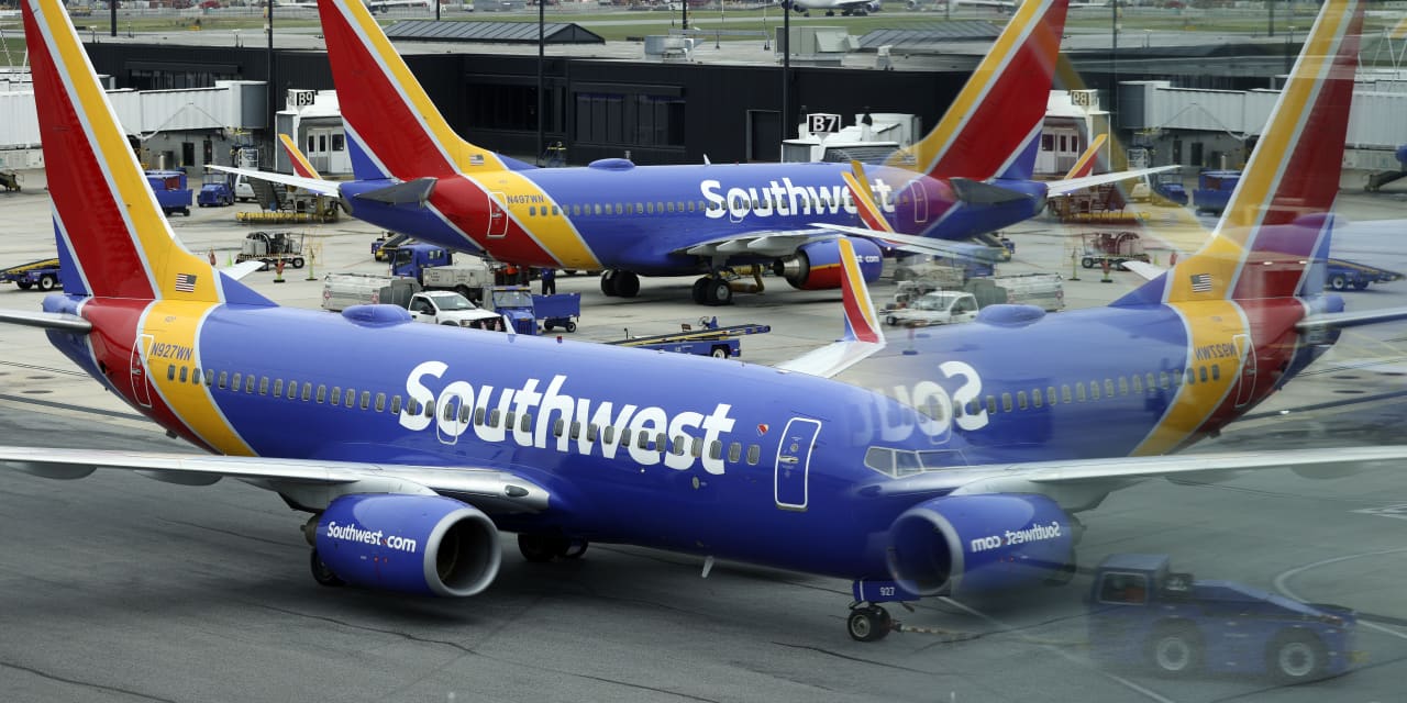 Airline stocks fall again, with Southwest and JetBlue shares at multiyear lows