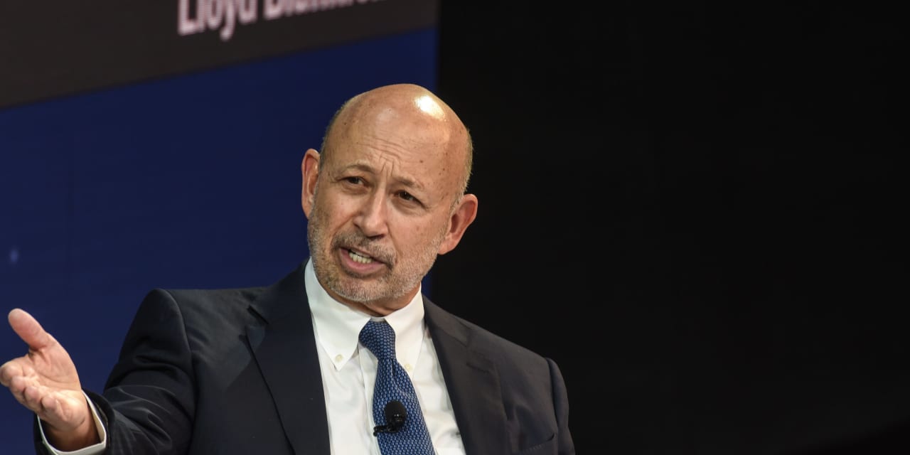 Fed rate cuts could come sooner than expected, says former Goldman CEO Lloyd Blankfein