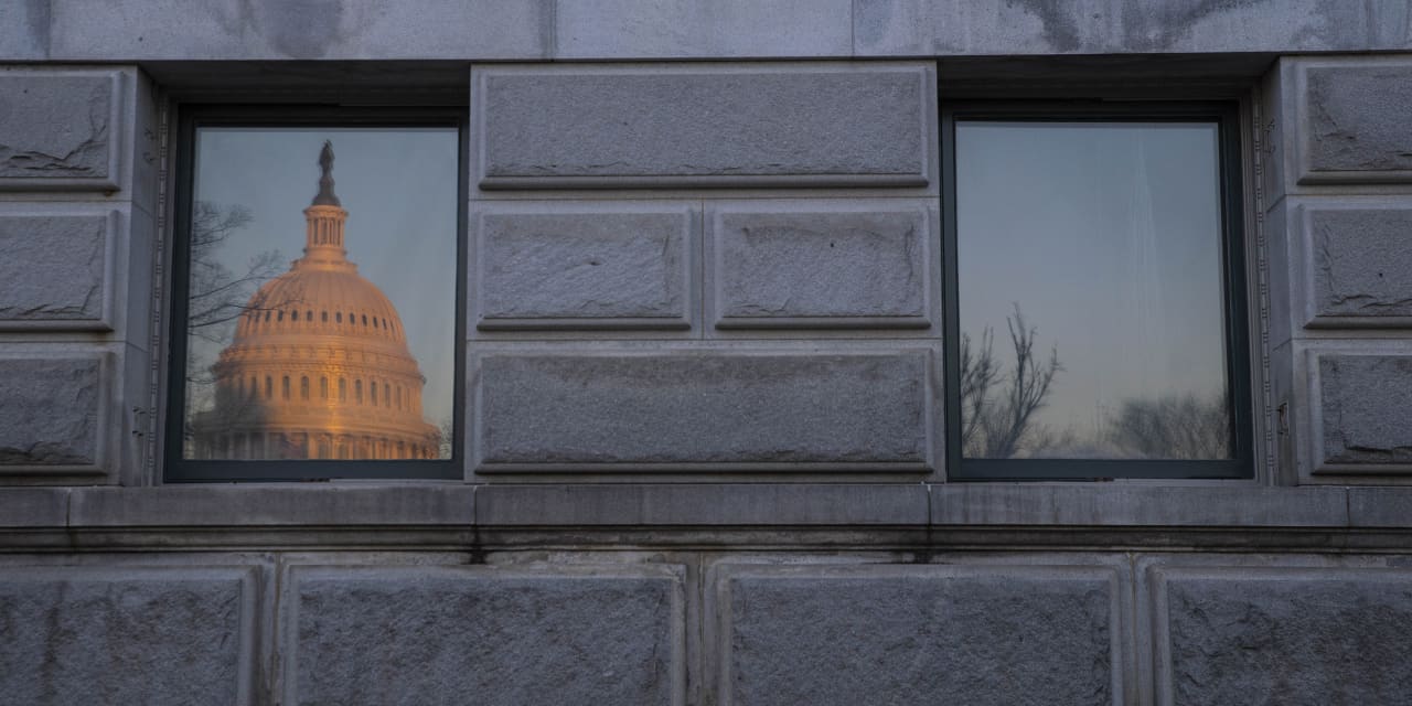 Cannabis stock rise as Senate committee OKs cannabis banking bill - Vimarsana News