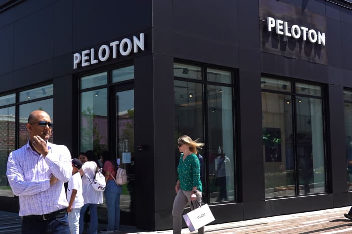 After fighting over connected fitness, Peloton and Lululemon join forces -  MarketWatch