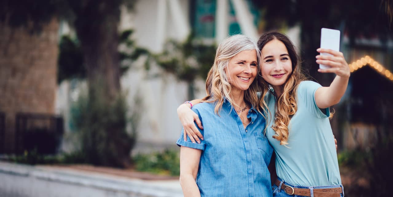 I took my 11-year-old granddaughter on a 5-day trip; this is what I learned