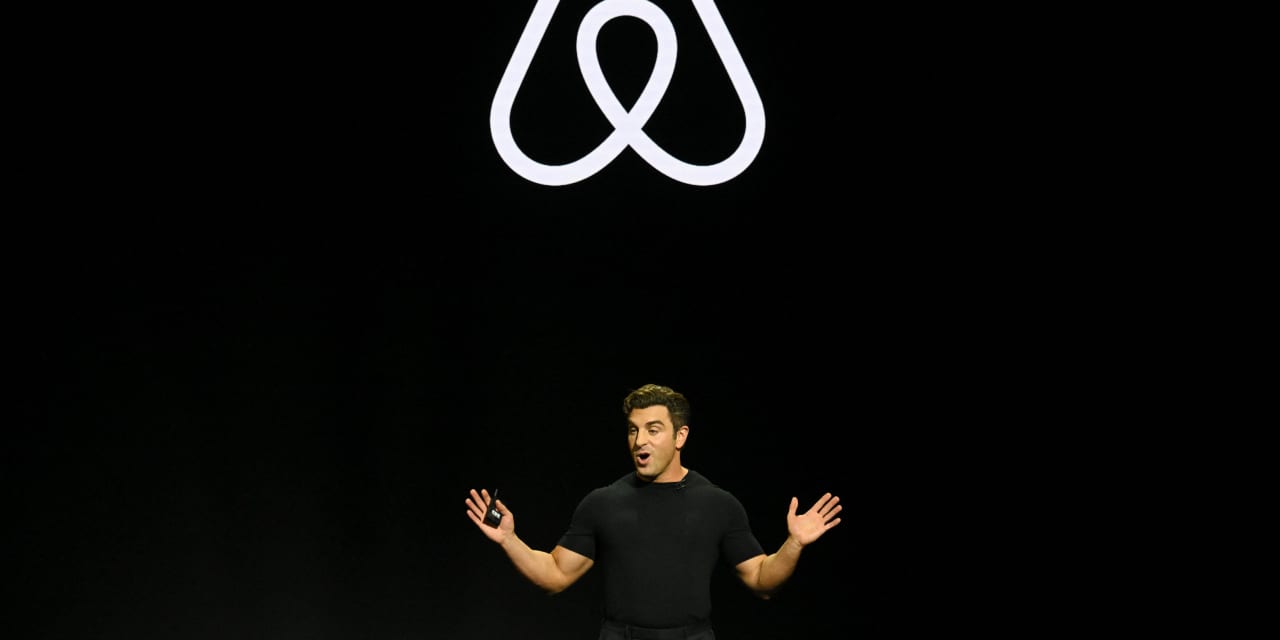 Airbnb Uji Hotel Butik, Tumbuh Lebih Cepat dari Bisnis Inti