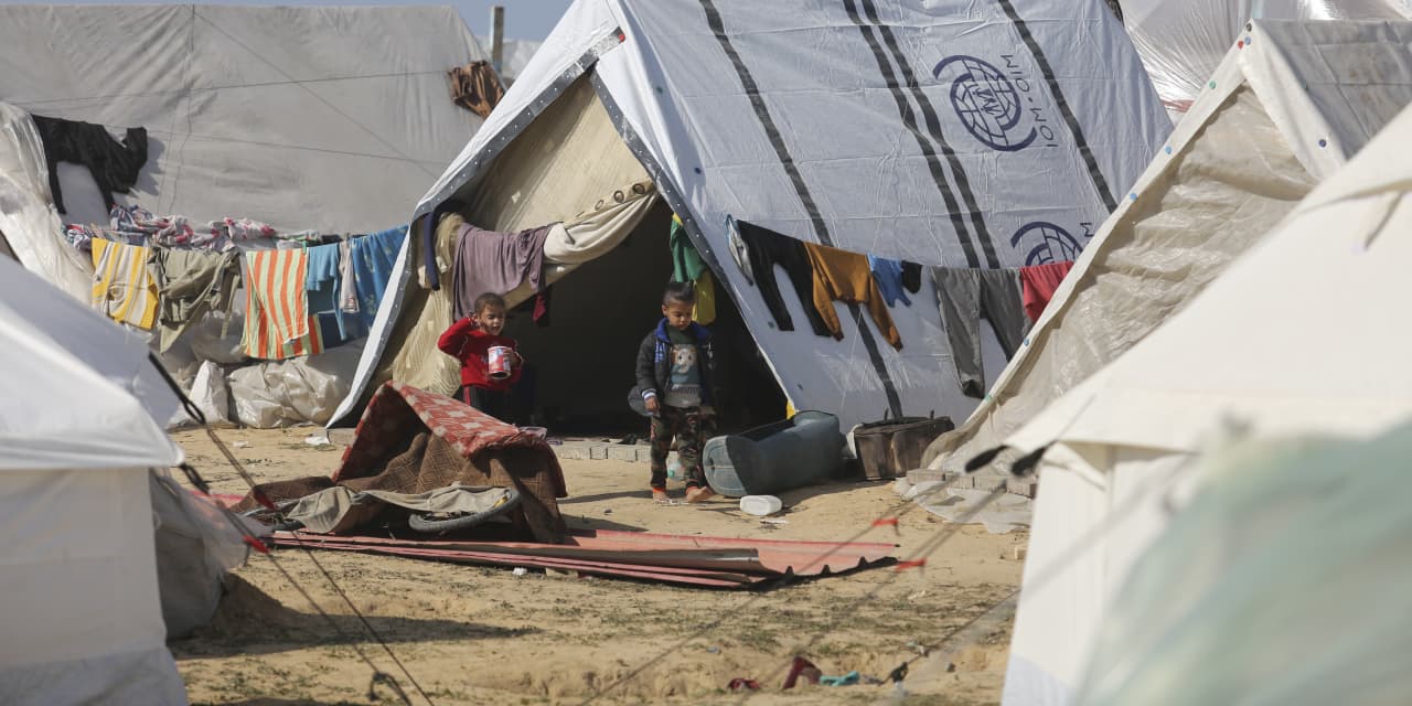Gaza faces aid shortages, risking widespread famine and disease, United