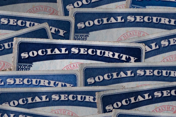 Social Security benefits will increase by 3.2% in 2024 as