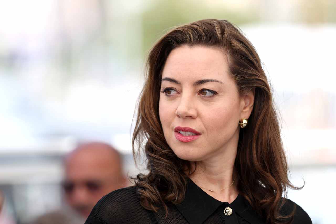 Aubrey Plaza lists L.A. home for $6.5 million and opens up about coping with her husband’s suicide