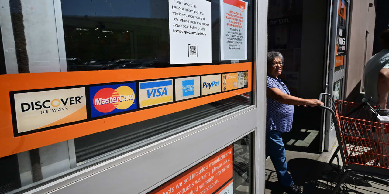 U.S. Consumer Loan Delinquency Rate Rises to 8% in Q1 2026