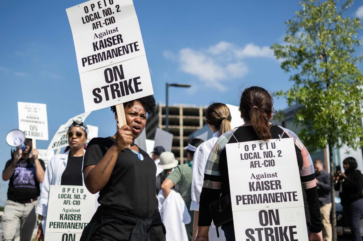As 75,000 Kaiser healthcare workers walk off the job, Tenet Healthcare ...