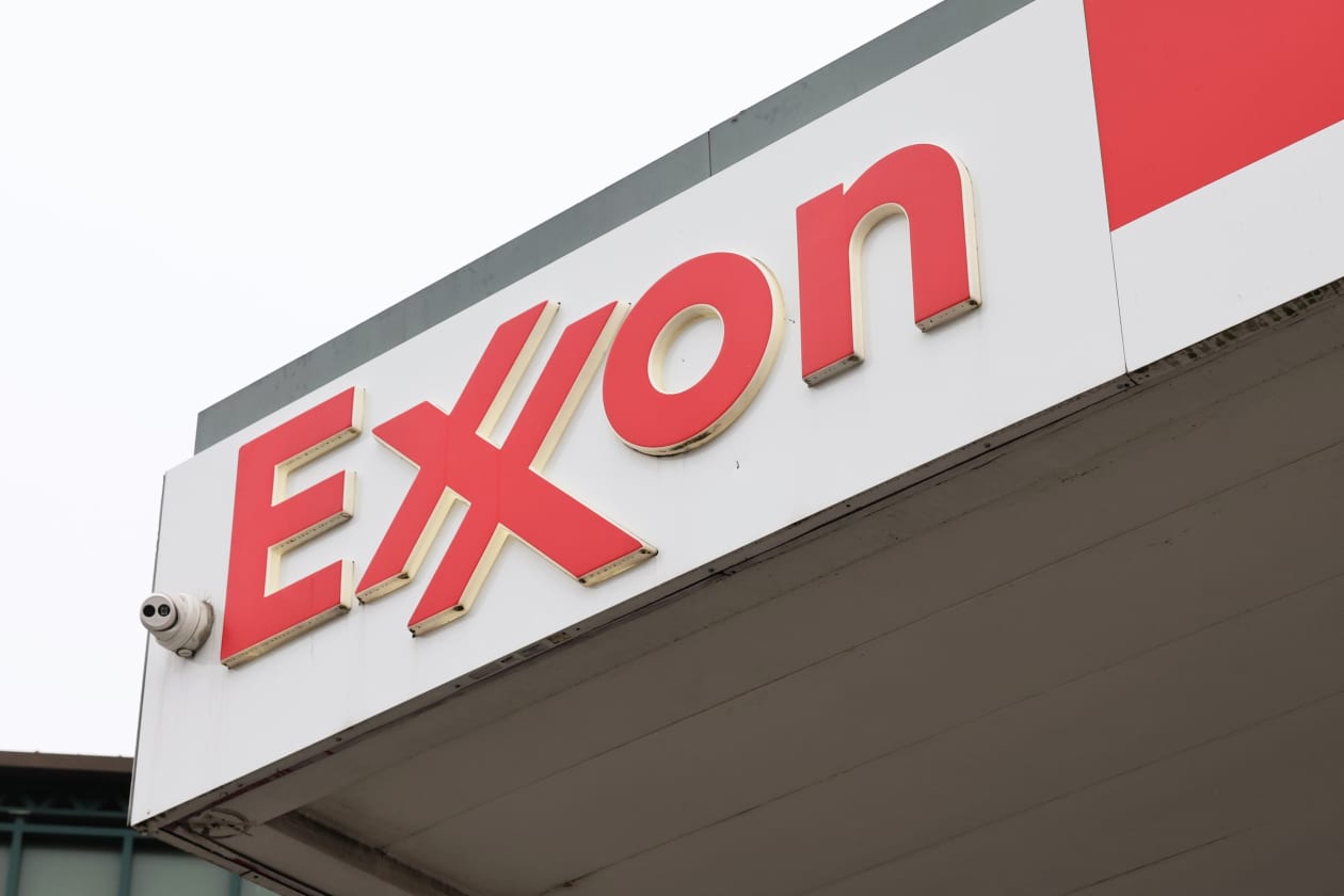 Exxon Mobil’s profit fell but still narrowly topped Wall Street analyst expectations.