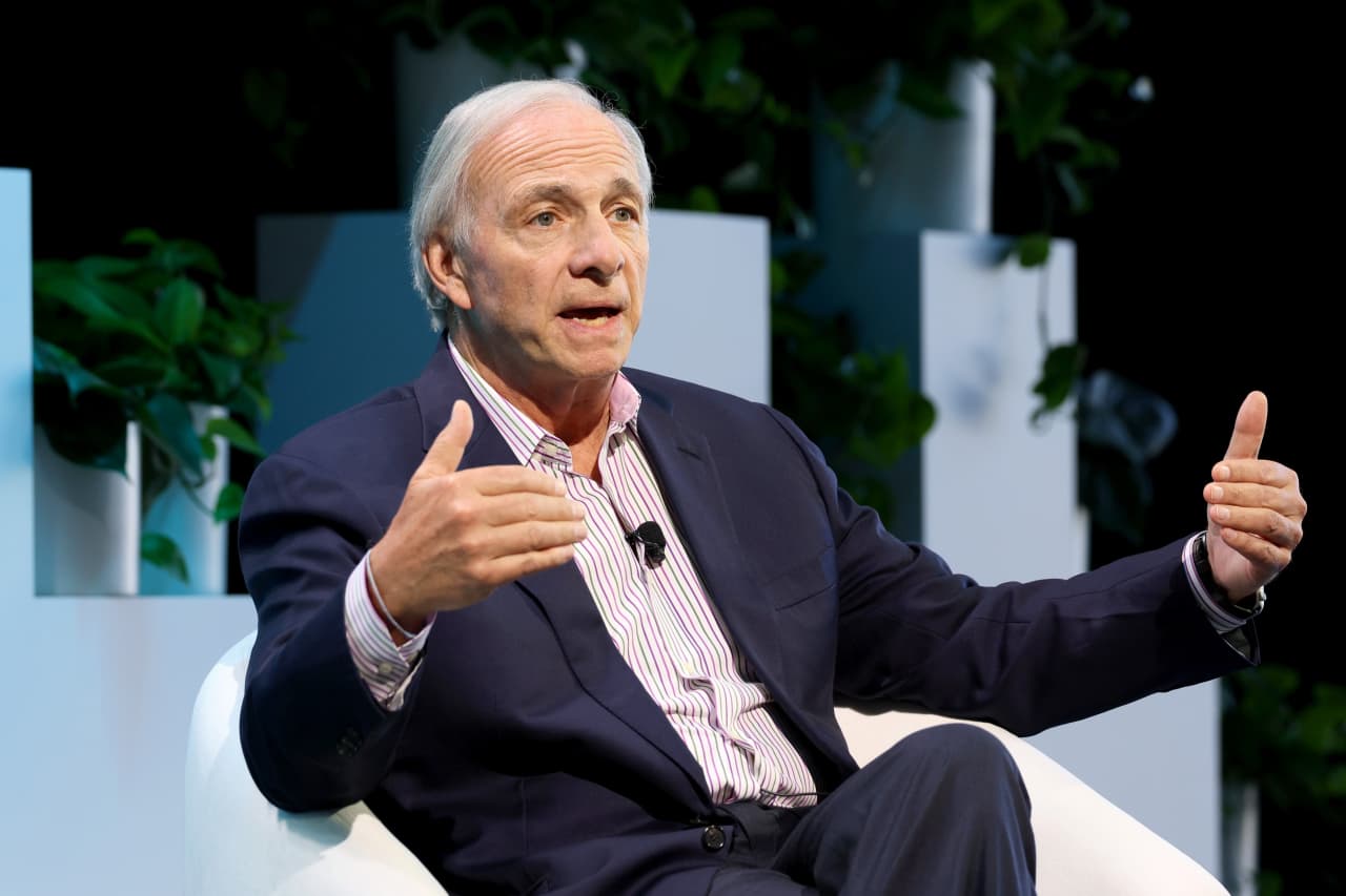 Ray Dalio says markets ‘prefer capitalists’ as potential ‘extremist’ clash looms