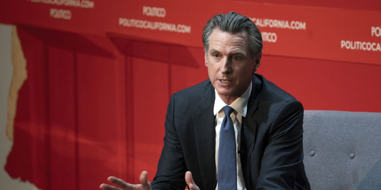 California Gov. Newsom signs law to slowly raise health care workers’ minimum wage to $25 per hour