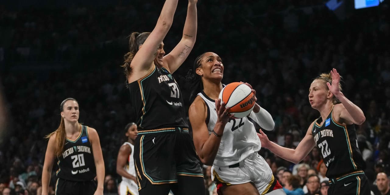 Las Vegas Aces beat N.Y. Liberty, become first repeat WNBA champs in 21 years - Vimarsana News